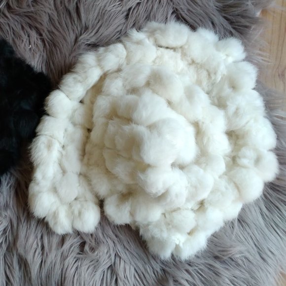 rabbit fur pom pom scarves - Picture 11 of 11